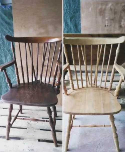 Montage de deux chaises aux finitions différentes